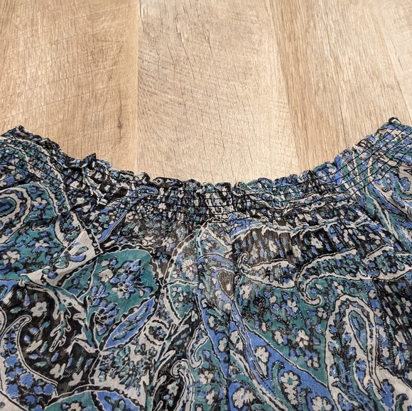Joie Silk Paisley Print Sheer Top Elastic Stretch Arms and Neckline - Picture 3 of 10